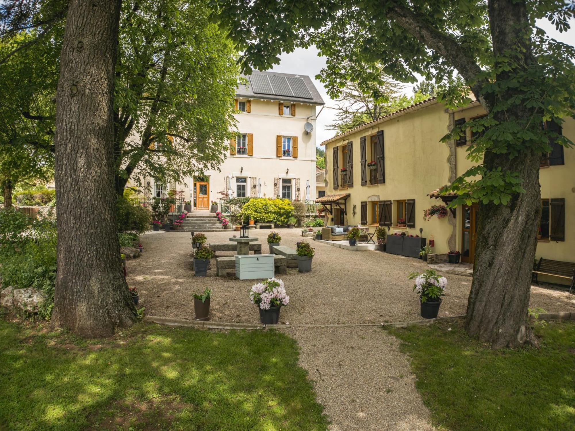Gites Du Caylar - Chambres Et Appartments Le Caylar Exteriér fotografie